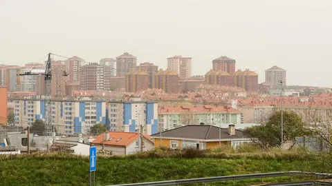15/3/22  SANTANDER
ep el polvo sahariano ti&ntilde;e de marr&oacute;n Cantabria

FOTO: JUAN MANUEL SERRANO ARCE