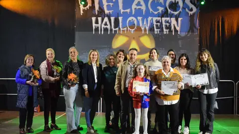 FIESTA DE HALLOWEEN 2025 - AYTO  PIÉLAGOS (foto de familia)