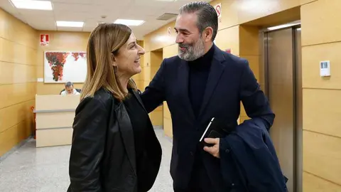 La presidenta de Cantabria, Mar&iacute;a Jos&eacute; S&aacute;enz de Buruaga, recibe al director Faro Santander.
18 NOV 25