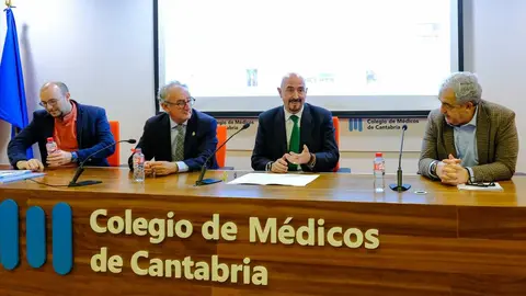 17:00 horas. Colegio Oficial de M&eacute;dicos de Cantabria. El consejero de Salud, C&eacute;sar Pascual, presenta el Plan de Salud 2025-2026. 25 de noviembre de 2025 &copy; Ra&uacute;l Lucio