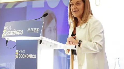 La presidenta de Cantabria, Mar&iacute;a Jos&eacute; S&aacute;enz de Buruaga, participa el Foro Econ&oacute;mico del Diario Monta&ntilde;&eacute;s con la ponencia &lsquo;La Transformaci&oacute;n de Cantabria&rsquo;. 
15 oct 25