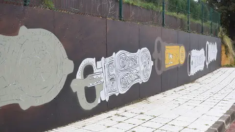 MURAL 20 ANIV DESCUBRIMIENTO BROCHES VISIGODOS CUEVA LAS PENAS MORTERA (1)