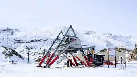 5/12/23  ALTO CAMPO
NIEVE EN ALTO CAMPO 



FOTO: Juan Manuel Serrano Arce