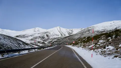 5/12/23  ALTO CAMPO
NIEVE EN ALTO CAMPO 



FOTO: Juan Manuel Serrano Arce