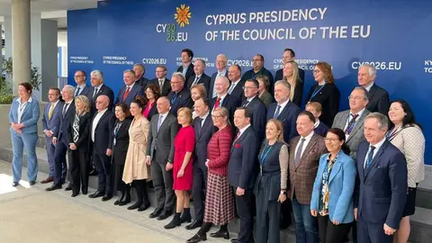 10:00 horas. Nicosia, Chipre 
La consejera de Presidencia, Justicia, Seguridad y Simplificaci&oacute;n Administrativa, Isabel Urrutia, en su condici&oacute;n de ponente del dictamen del CDR sobre la Estrategia de Preparaci&oacute;n de la Uni&oacute;n Europea, interviene en el debate sobre la innovaci&oacute;n azul para la preparaci&oacute;n y resiliencia de las comunidades costeras.