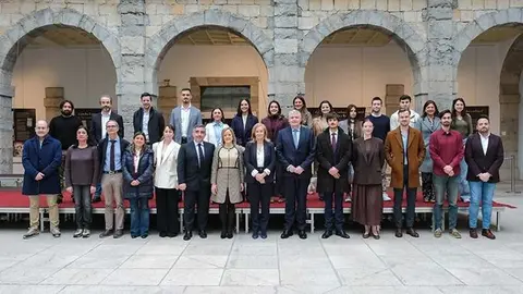 09:30 horas. Parlamento de Cantabria. La consejera de Presidencia, Justicia, Seguridad y Simplificaci&oacute;n Administrativa, Isabel Urrutia, inaugura la &lsquo;Jornada de Di&aacute;logo Local Joven&rsquo; del Comit&eacute; de las Regiones sobre el desaf&iacute;o de la vivienda para los j&oacute;venes. 25 de marzo de 2026 &copy; Ra&uacute;l Lucio