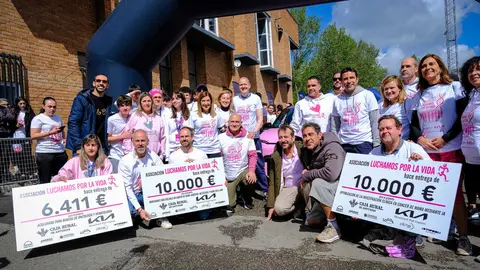 12:00 horas. Estadio Municipal Luis Andr&eacute;s Samperio. Los Corrales de Buelna. La presidenta de Cantabria, Mar&iacute;a Jos&eacute; S&aacute;enz de Buruaga, preside la XVI Edici&oacute;n de la Marcha Solidaria Luchamos por la Vida. 12 de abril de 2026 &copy; Ra&uacute;l Lucio