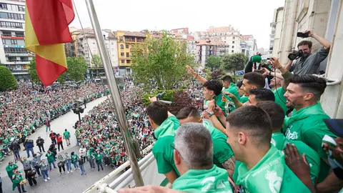 Celebraci&oacute;n del Ascenso a 2&ordf; Div. del Real Racing Club por las calles de Santander
1/5/22 Santander

PHOTO: CESAR ORTIZ GONZALEZ