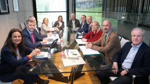 Ayuntamiento de Meruelo

La presidenta de Cantabria, Mar&iacute;a Jos&eacute; S&aacute;enz de Buruaga, preside la reuni&oacute;n del Consejo de Gobierno.
N ROMERO &copy;
14 MAY 26