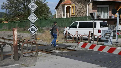 paso a nivel Renedo

nr &copy;
11 oct 18