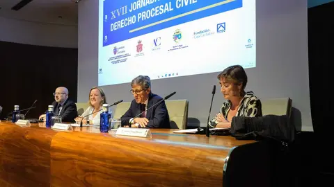 9:45 horas. Casyc. Calle Tant&iacute;n, 25, Santander. La consejera de Presidencia, Justicia, Seguridad y Simplificaci&oacute;n Administrativa, Isabel Urrutia, inaugura las XVII Jornadas de Derecho Procesal Civil. 24 de junio de 2026 &copy; Ra&uacute;l Lucio