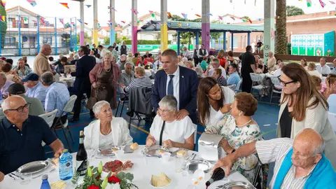 La consejera de Inclusi&oacute;n Social, Juventud, Familias e Igualdad, Bego&ntilde;a G&oacute;mez del R&iacute;o, asiste a los actos organizados con motivo de la Fiesta de los Mayores.