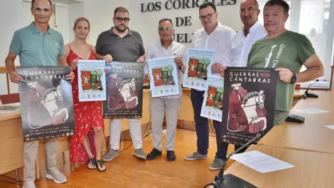 Industria_comercio_campa&ntilde;a_vallebuelna

 

El Gobierno de Cantabria, a trav&eacute;s de la Consejer&iacute;a de Industria, Empleo, Innovaci&oacute;n y Comercio, respalda las campa&ntilde;as de promoci&oacute;n y dinamizaci&oacute;n impulsadas por la Asociaci&oacute;n de Comerciantes y Empresarios del Valle de Buelna, que a lo largo de 2026 repartir&aacute;n 13.500 euros en vales de compra, adem&aacute;s de una gran cesta de productos.