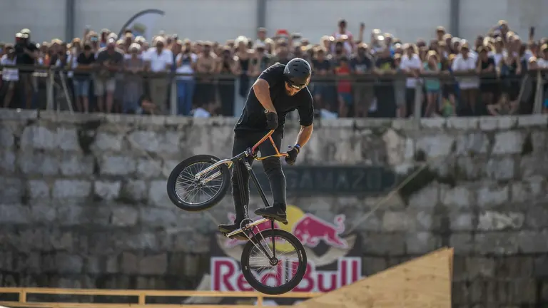 DAVID S. BUSTAMANTE 20/07/2019 SANTANDER/ CANTABRIA Red Bull Shipyard de BMX en el Dique de Gamazo en Santander