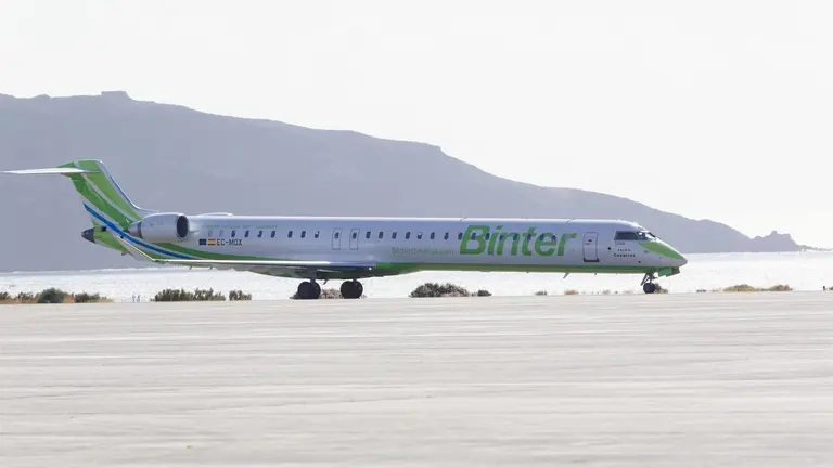 Avi&oacute; de Binter.