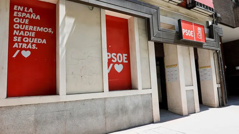 Entrada al edificio de la sede del PSOE, situado en la calle Ferraz, en Madrid (Espa&ntilde;a), a 24 de julio de 2020.