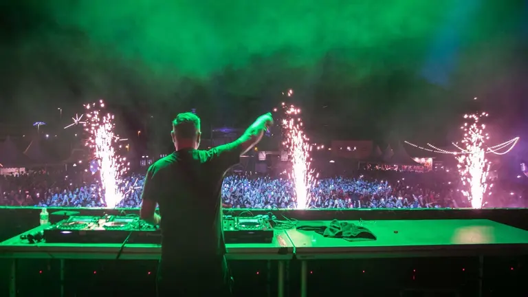 vive-la-feria-viernes1 (1)