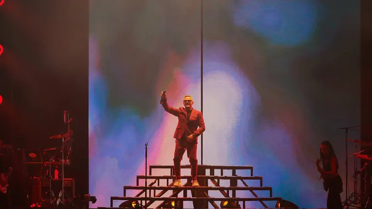 ALEJANDRO SANZ - MAGDALENA EN VIVO 2023 - &copy;EL REY LAGARTÓN (14) (1)