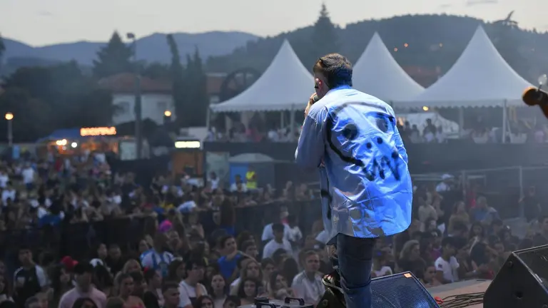 VIVE LA FERIA 2023 - JORNADA 1 - &copy;EL REY LAGARTÓN - DILLOM (5)