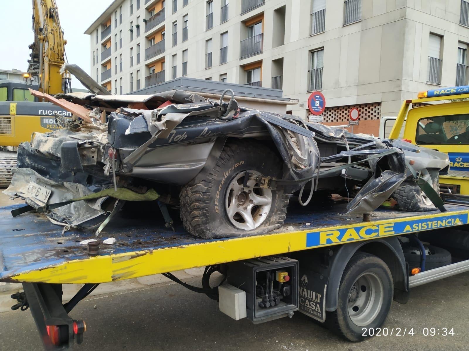 F251E790-2EE3-45A2-B25E-FE115C4C64B8