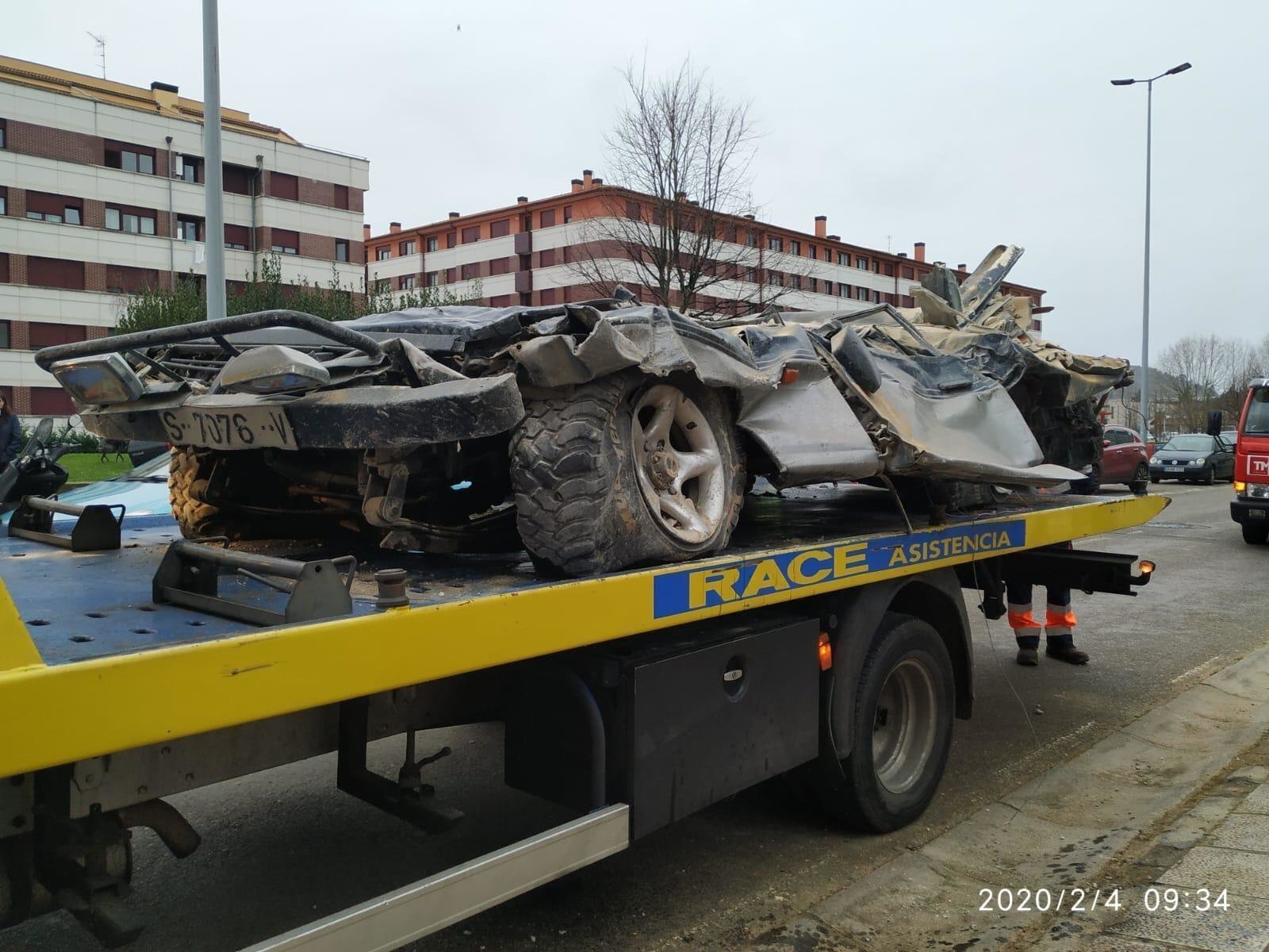 15CF8C91-1CB8-4F05-A5C3-83206A23C529