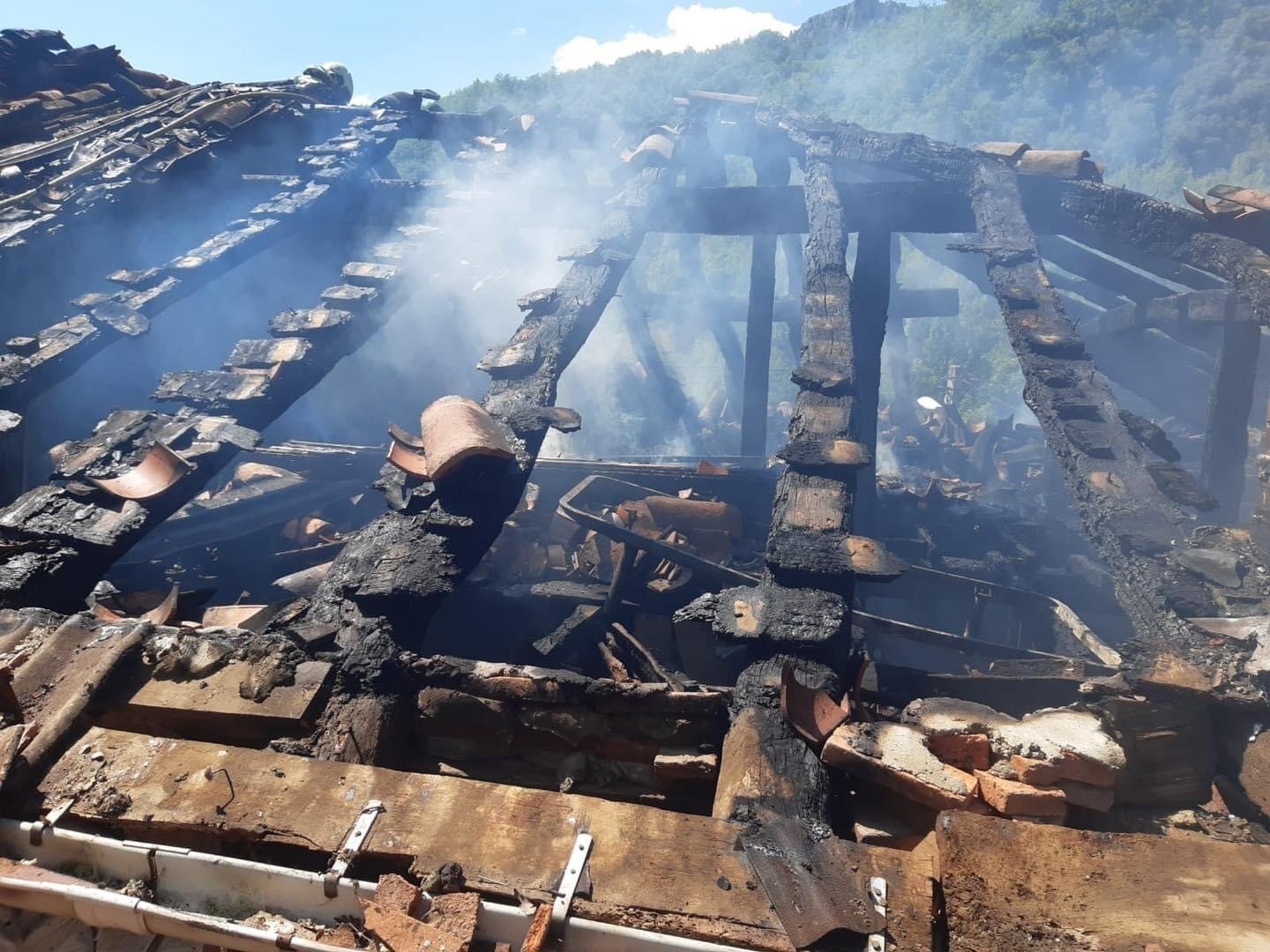 7170BB29-6DC4-4D50-A63C-4122EFE0B977