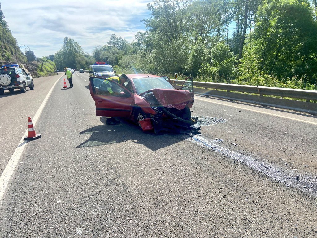 BD7CA3C8-2E8B-4888-937B-59E479576B17