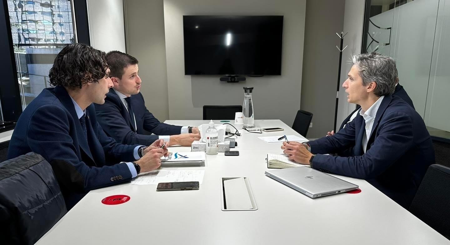 3B0DEE41-48D3-4434-92CF-8B43C48D7048