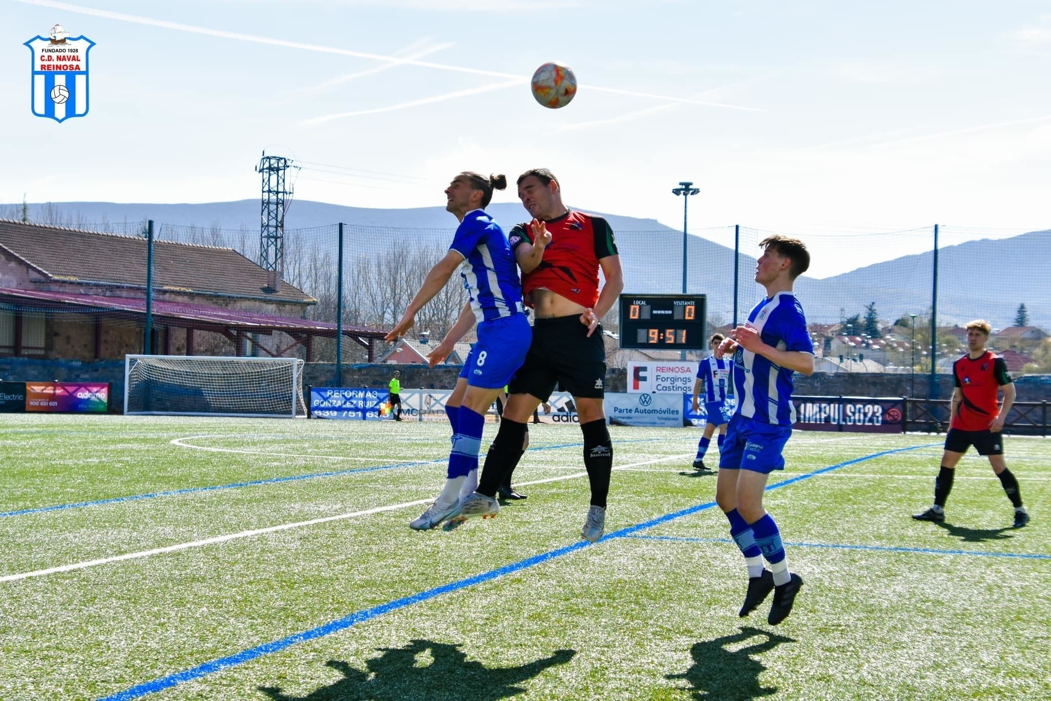 El Naval peleó durante todo el partido, faltó suerte