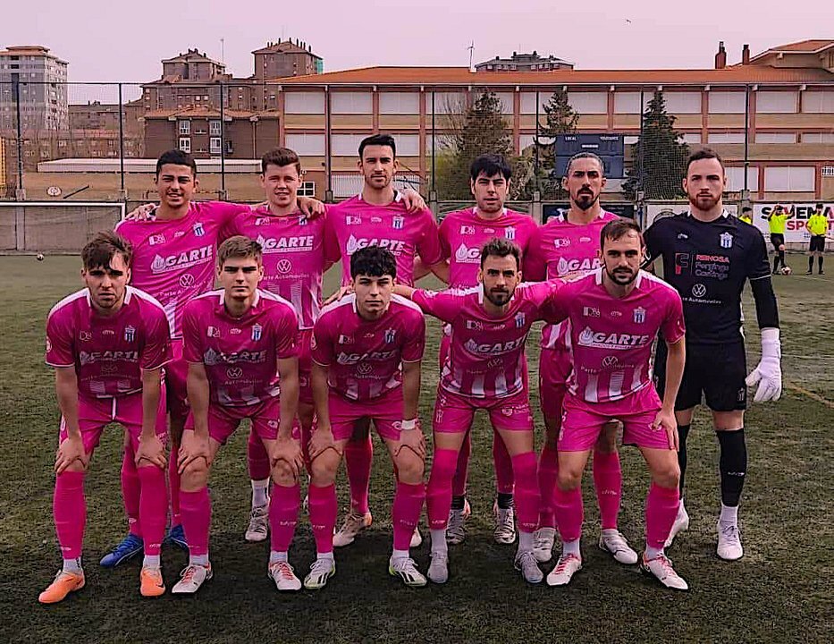 Equipo titular que se enfrentó al Atlético Albericia