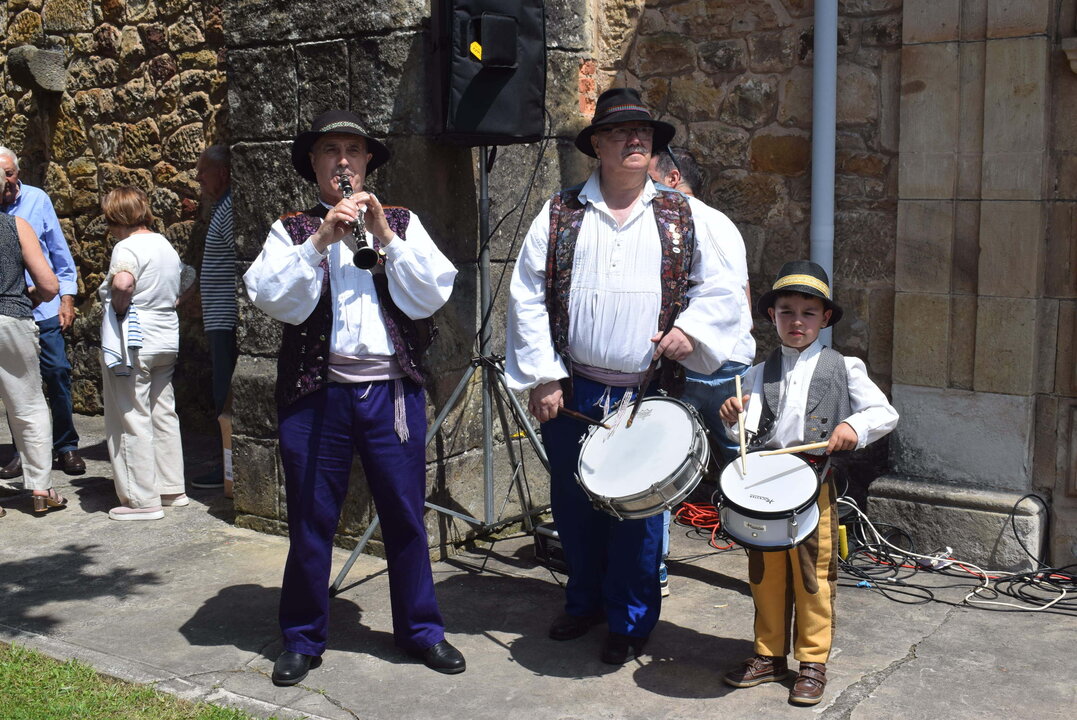 DIA GRANDE FIESTAS SAN ANTONIO 2025 - RENEDO PIELAGOS (31)