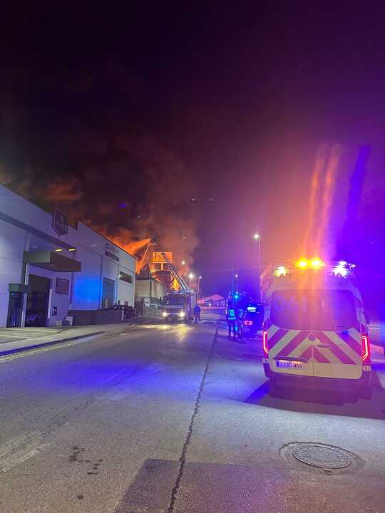 fbfb6742-f11a-4612-97f8-4e31d657b664